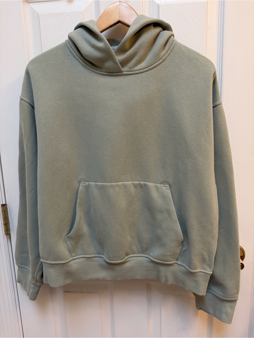 Lululemon Steady State Hoodie Fog Green - Medium - Picture 3 of 6